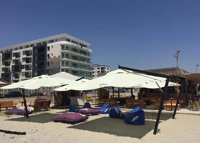 Forever Sunrise Mamaia Nord Апартаменты *