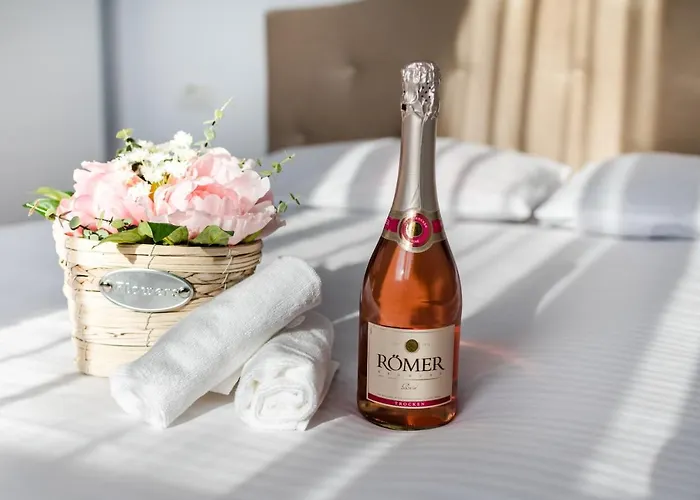 Forever Sunrise Mamaia Nord * Нэводари