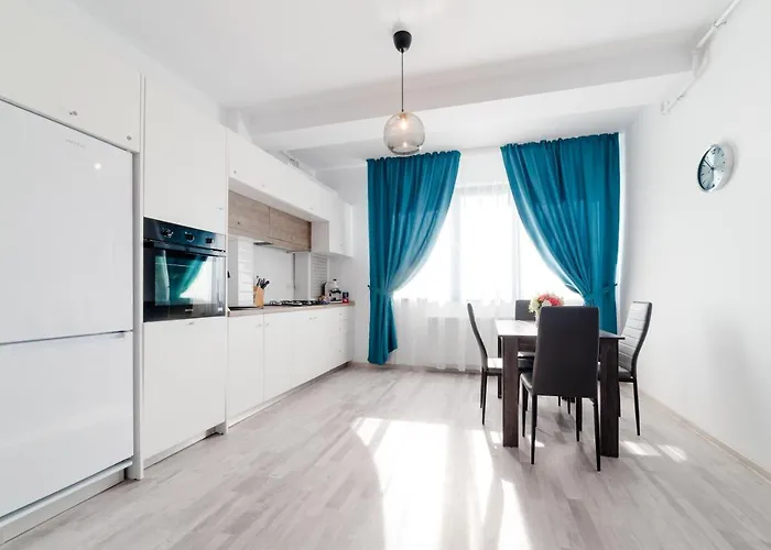 Forever Sunrise Mamaia Nord Апартаменты