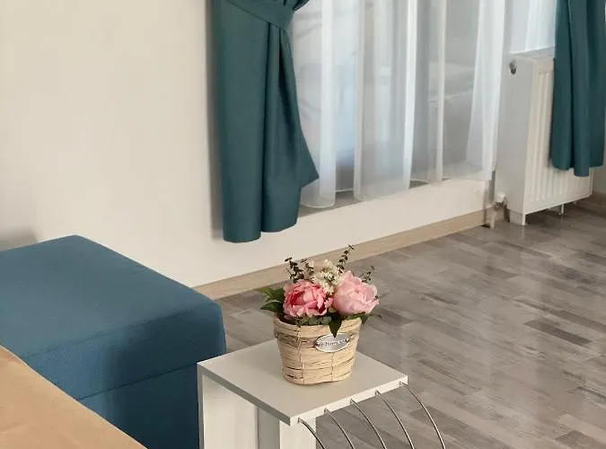 Forever Sunrise Mamaia Nord Апартаменты *