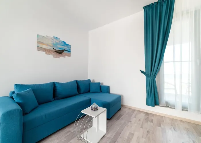 Forever Sunrise Mamaia Nord Апартаменты *