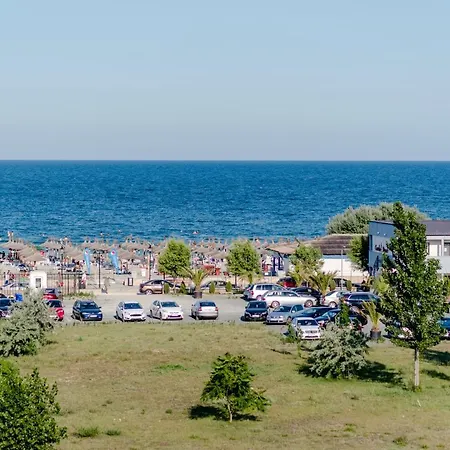 Forever Sunrise Mamaia Nord Near Azimuth Apartment *