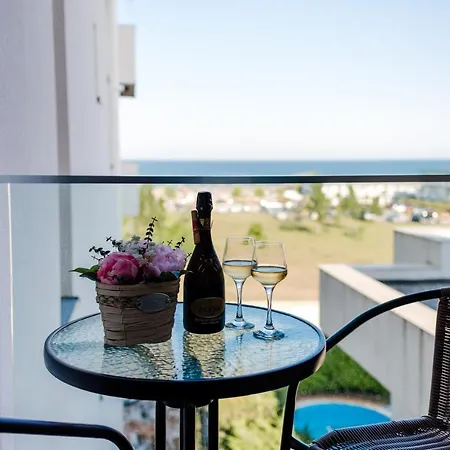 Forever Sunrise Mamaia Nord