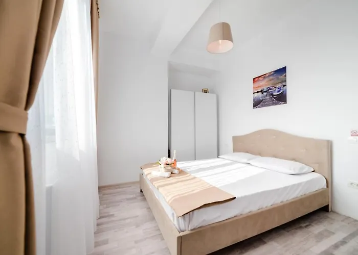 Forever Sunrise Mamaia Nord